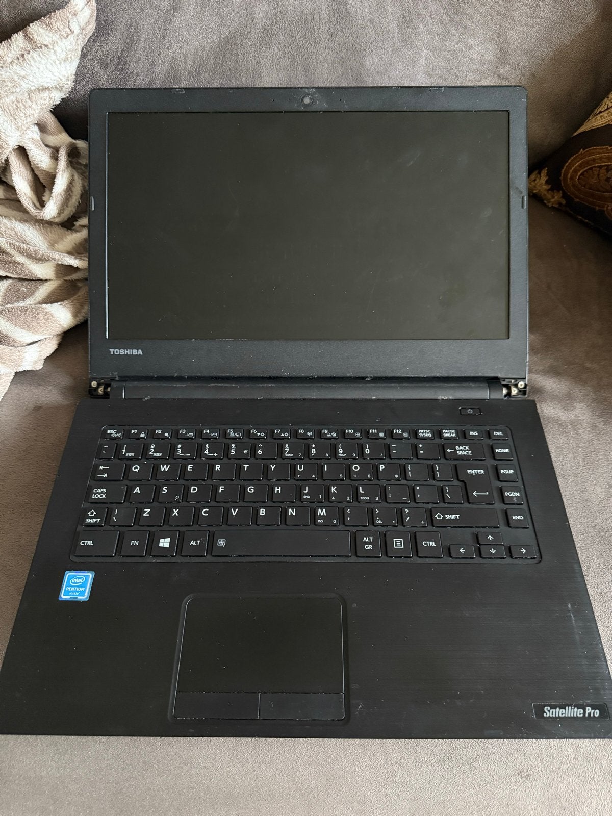 Toshiba Satellite Pro R40-C-138 Laptop - Gebruikt, Computers en Software, Ophalen of Verzenden