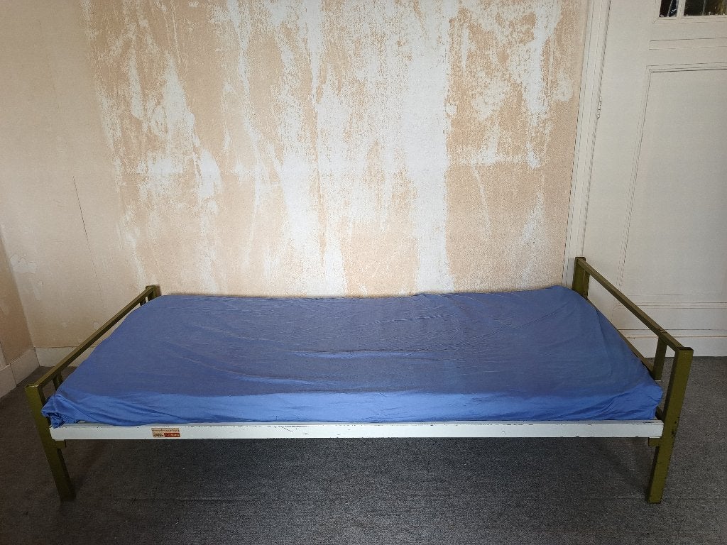 Metalen bed, Ophalen, Gebruikt, Eenpersoons, 190 cm of minder
