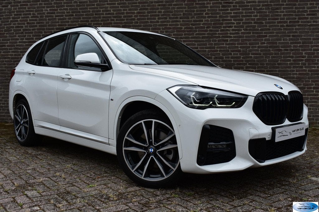 BMW X1 xDrive25e eDrive Edition M-Pakket, Memory stoel, Acht, Stof, Gebruikt, Wit, Plug-in hybride