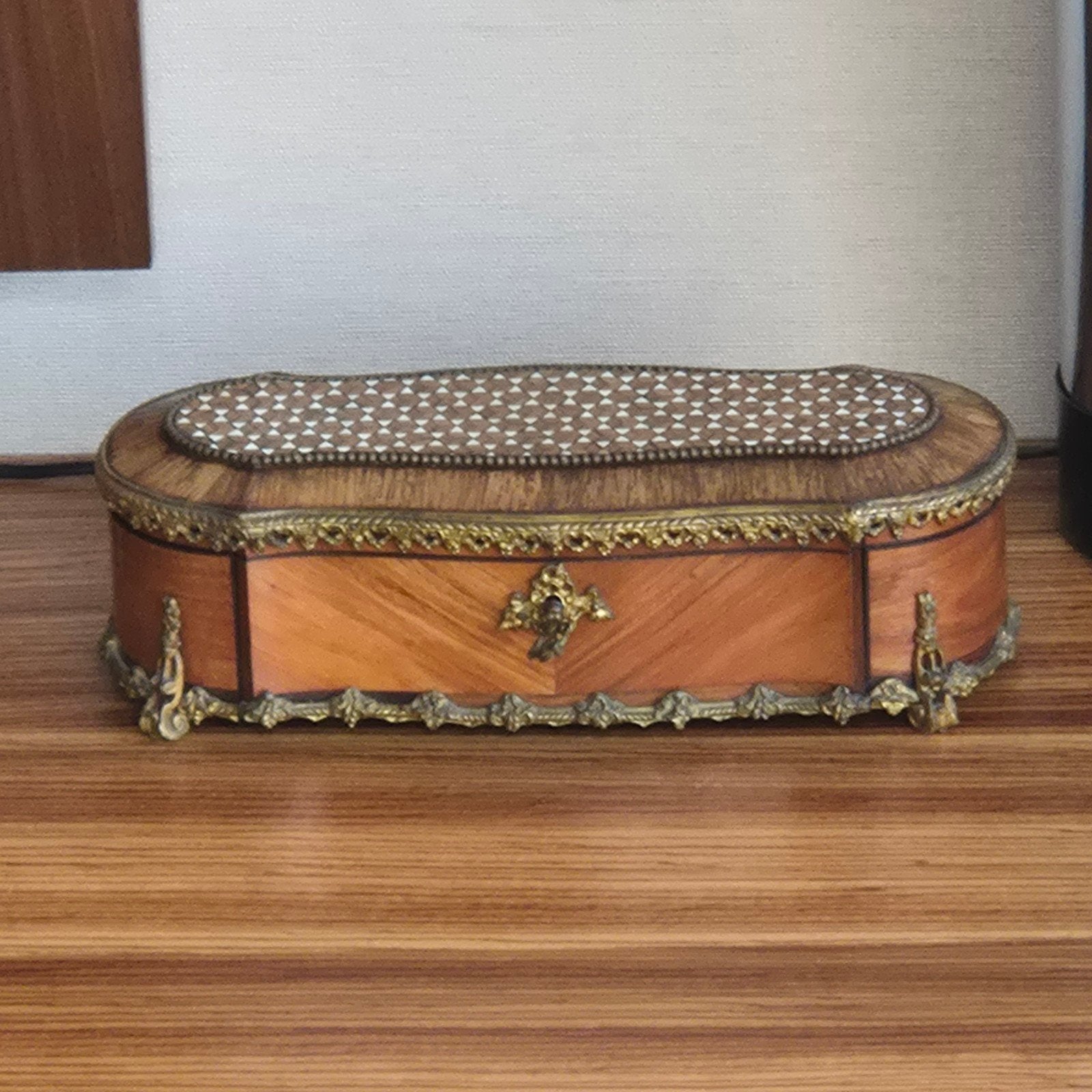 Antieke Franse Handshoenenkist –Napoleon III (ca.1870 ), Antiek en Kunst, Kunst | Beelden en Houtsnijwerken, Overige onderwerpen
