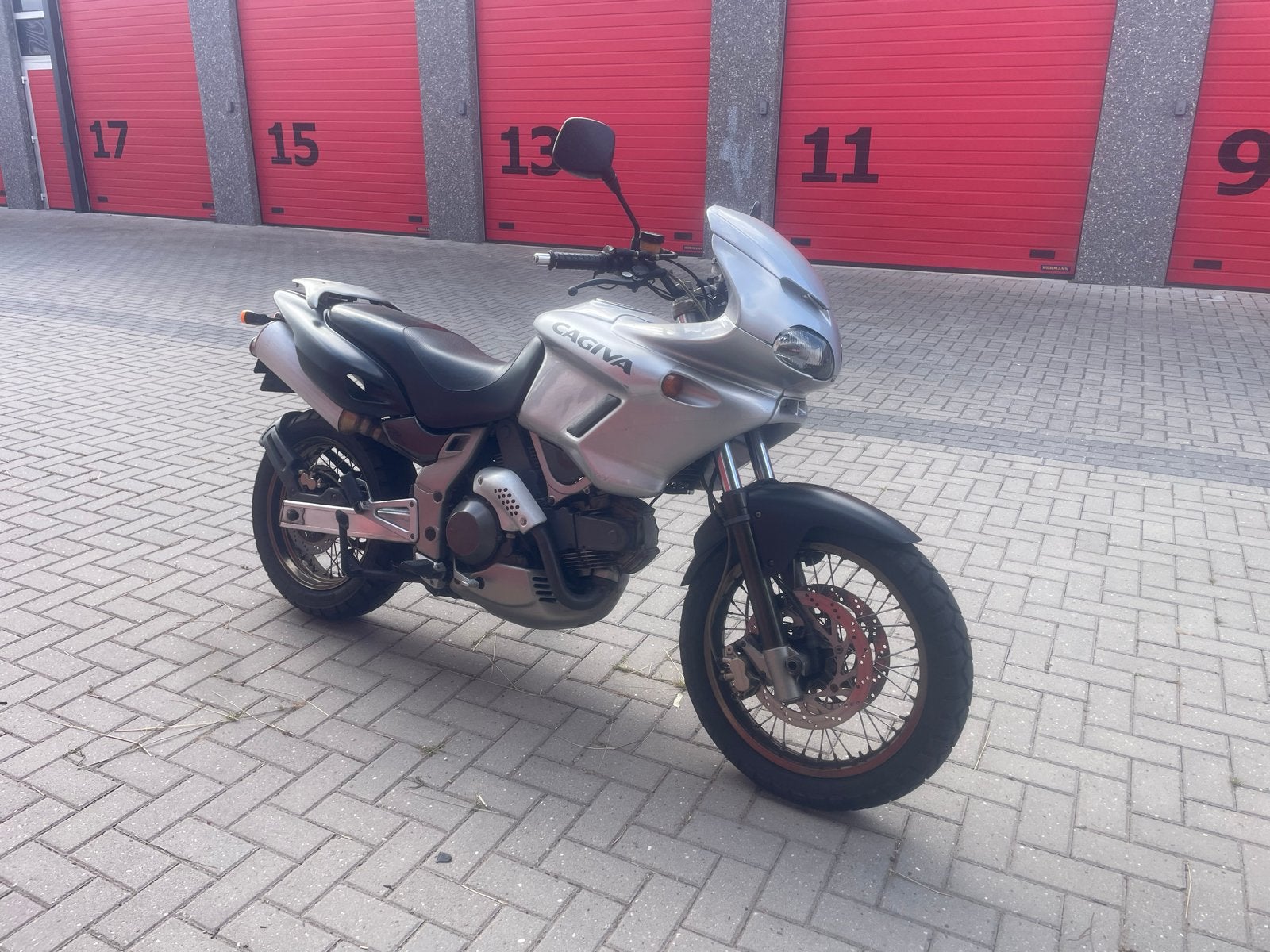 Cagiva Gran Canyon 900  (Ducati ) in-ruil mogelijk zie adv !, 2 cilinders, Gebruikt, Particulier, Meer dan 35 kW
