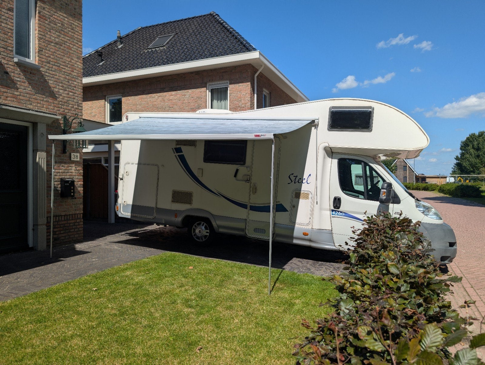 Fiat Ducato McLouis M700 - Alkoofcamper voor 6 personen, Particulier, Half-integraal