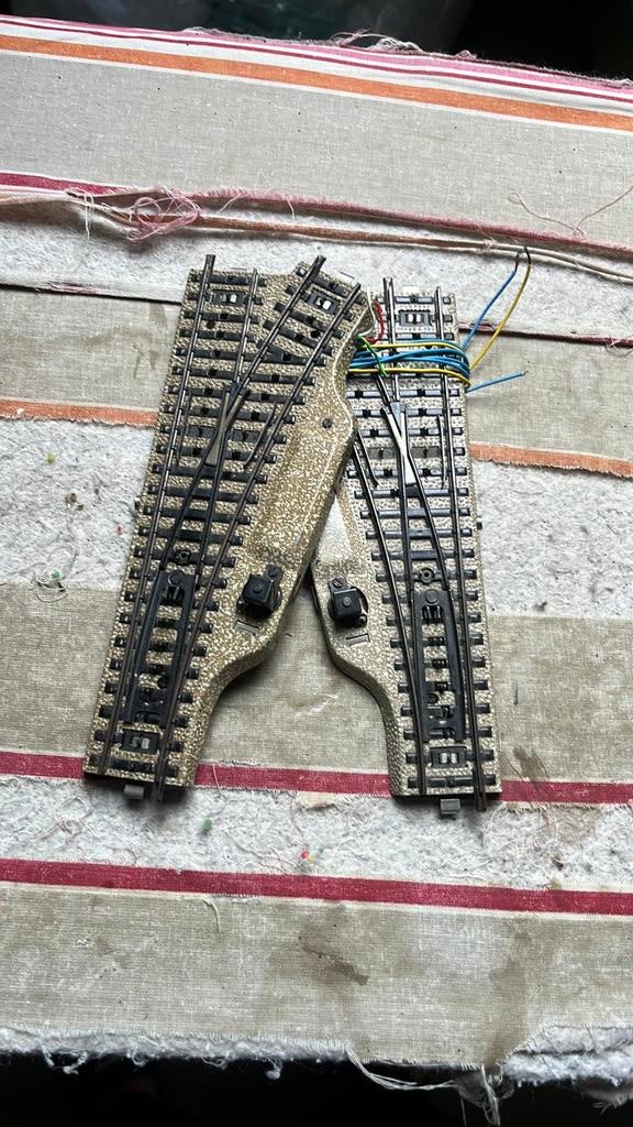 Te koop set electrische wissels van marklin 5203/04, Wisselstroom, Gebruikt, Rails, Ophalen of Verzenden