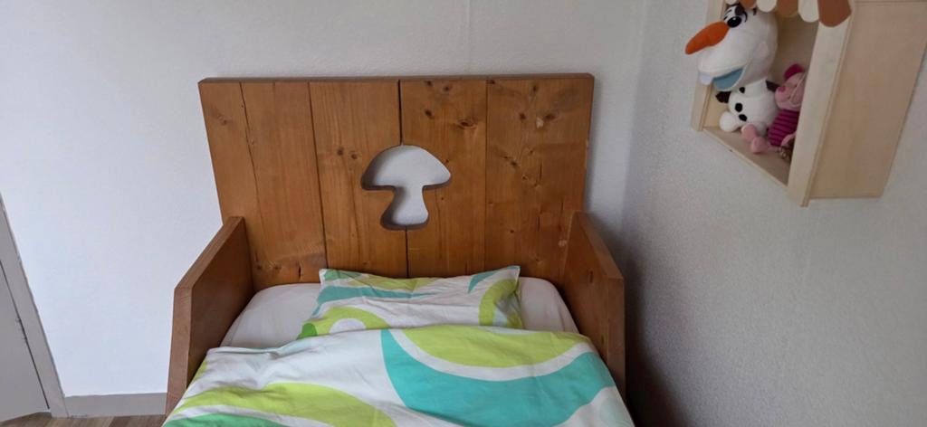 Kinderbed met IKEA lattenbodem en IKEA matras, Gebruikt, 70 tot 85 cm, 140 tot 160 cm, Ophalen