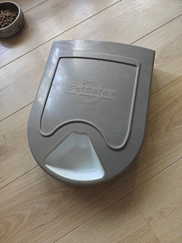 Petsafe automatische voerbak - 5 maaltijden, Ophalen, Automatisch, Gebruikt