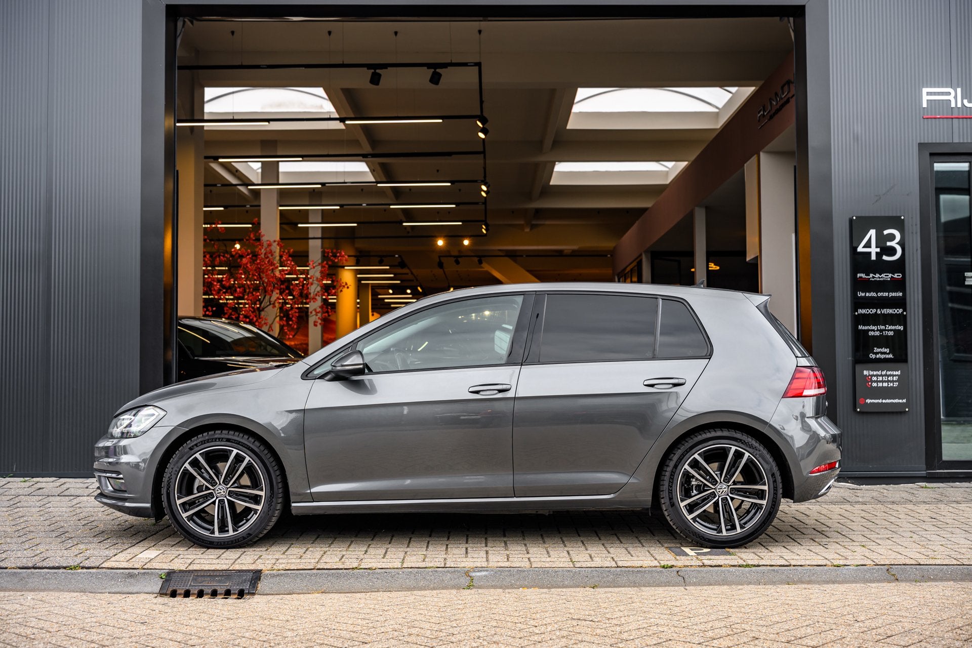 Volkswagen Golf 1.5 TSI Highline |Carplay|Acc|Lane-Assist|Na, 4 cilinders, Alcantara, Bedrijf, Golf