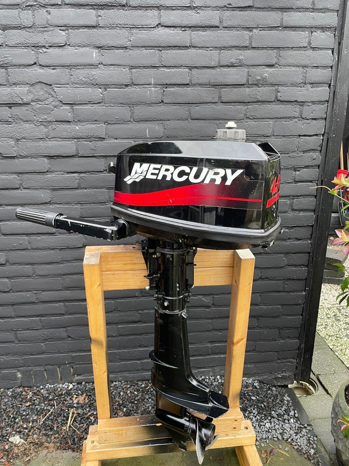 Mercury 4 pk langstaart 2 tact.   Honda is gereserveerd, Watersport en Boten, Ophalen, Minder dan 5 pk, Zo goed als nieuw, Buitenboordmotor