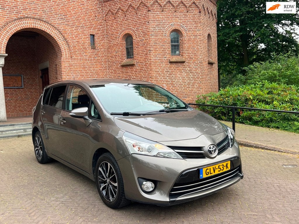 Toyota Verso 1.6 VVT-i Comfort 7PRS BJ2017 CLIMA CAM KM105 N, Auto's, Toyota, Bedrijf, Te koop, Verso, ABS, Adaptive Cruise Control