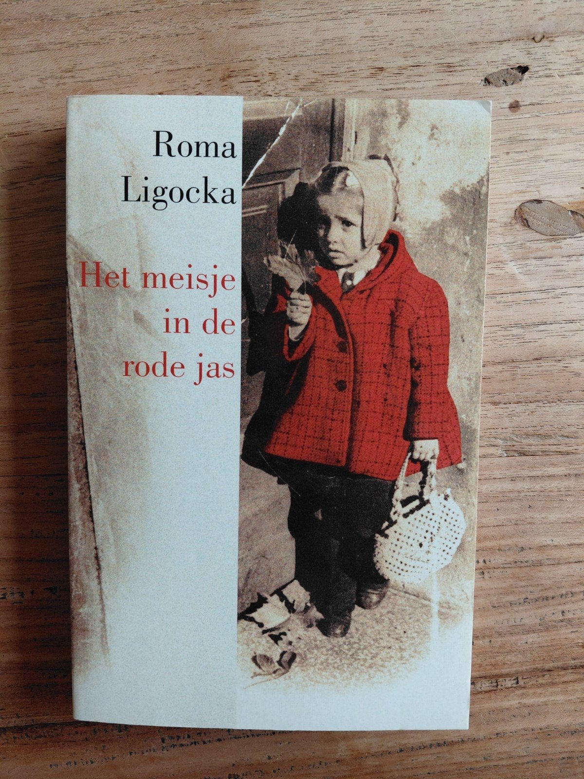 Roma Ligocka - Het meisje in de rode jas, Ophalen of Verzenden, Zo goed als nieuw, Roma Ligocka