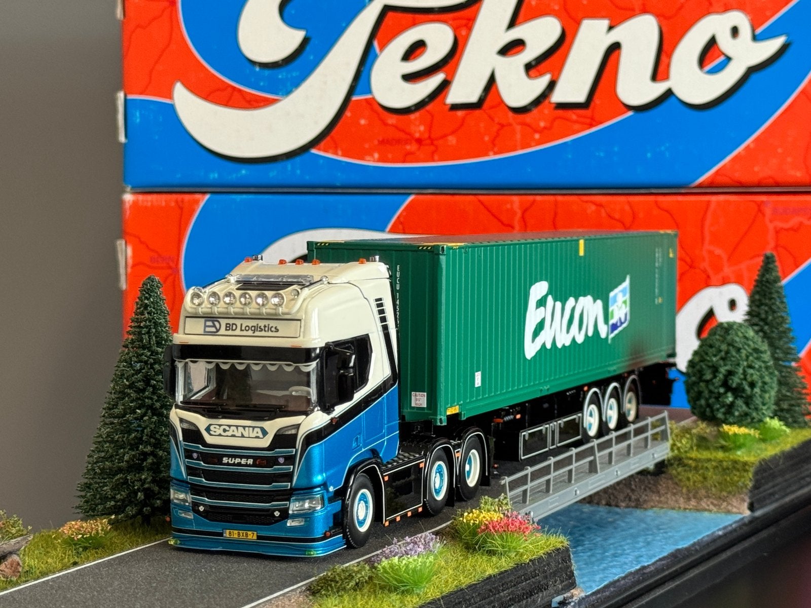 WSI BD Logistics, Ophalen of Verzenden, Zo goed als nieuw, Bus of Vrachtwagen, Wsi