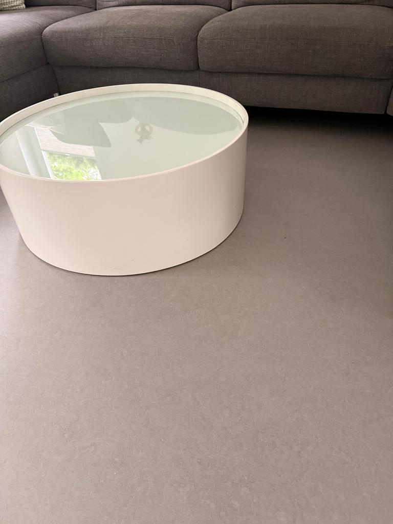Ronde salontafel met glazen blad en wieltjes - 80 cm, Ophalen, Gebruikt, Rond, 50 tot 100 cm