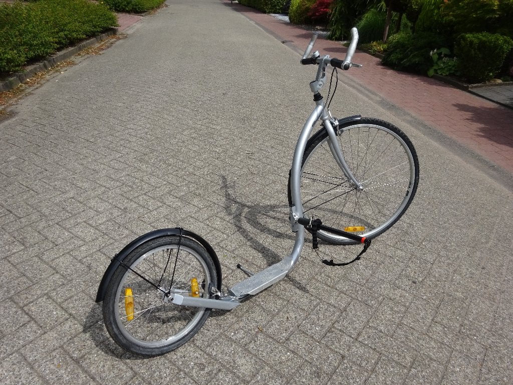 Hondenstep, Ophalen, Zo goed als nieuw, Kickbike, Kickbike Sport G4