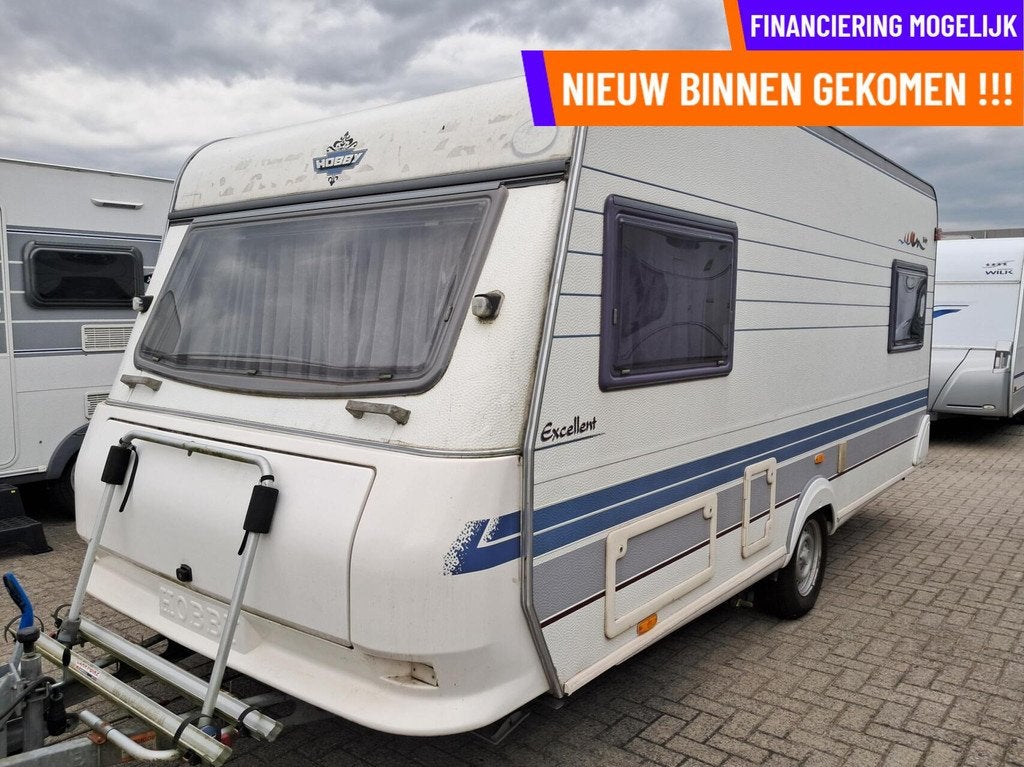 Hobby EXCELLENT 470 MOVER + VOORTENT + DWARSBED + FIETSENDR, Caravans en Kamperen, Rondzit, Hobby, Bedrijf, 6 tot 7 meter