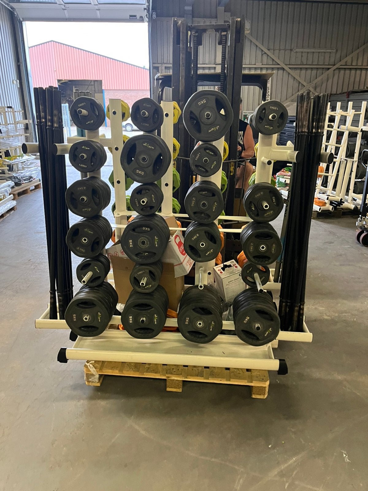 20 x bodypump set stang met gewichten incl rek, Sport en Fitness, Ophalen, Gebruikt, Gym 80, Incl rek