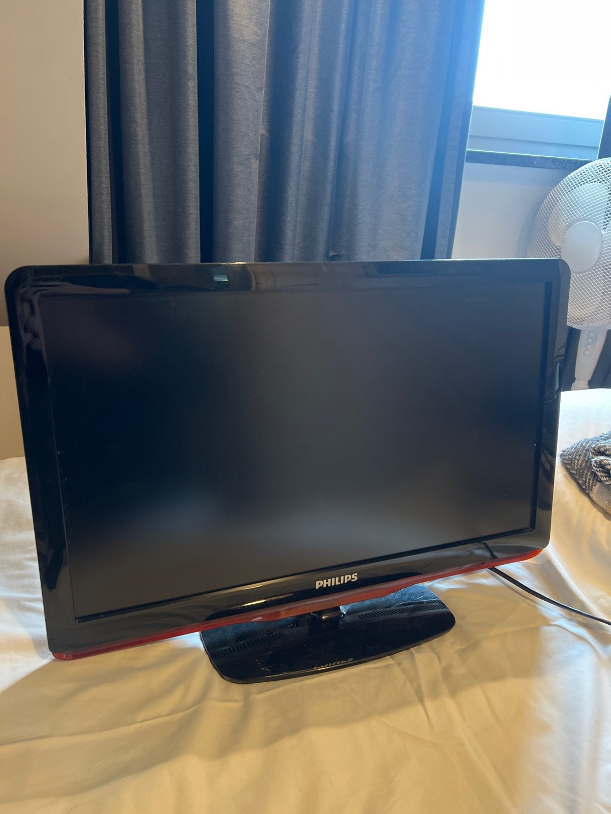 Philips TV 32 inch - Ideaal voor slaapkamer of studentenkame, Ophalen, Gebruikt, 80 tot 100 cm, Philips