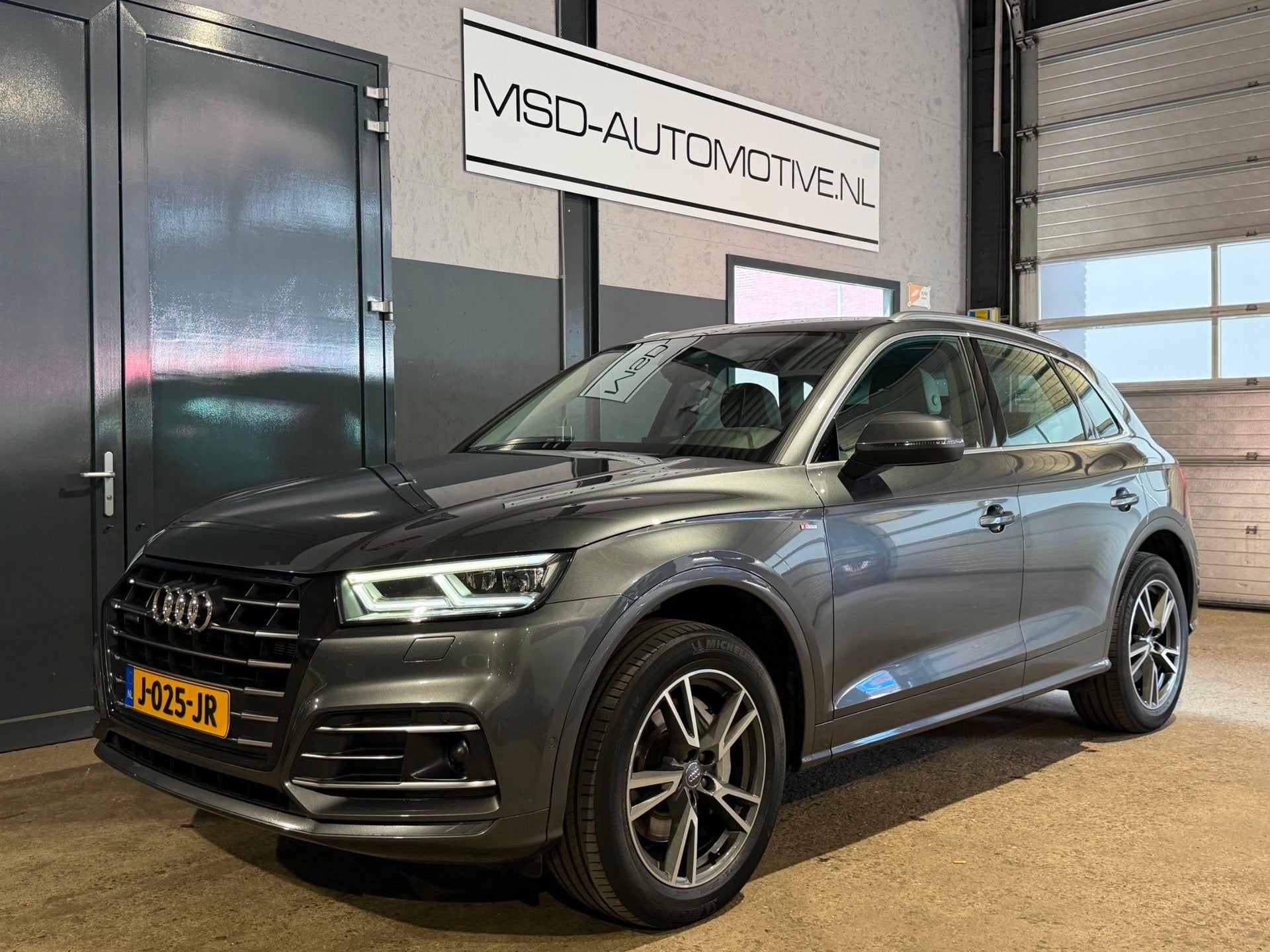 Audi Q5 55 TFSI e quattro Competition S-line Trekhaak, Auto's, Automaat, Dealer onderhouden, 2005 kg, Euro 6