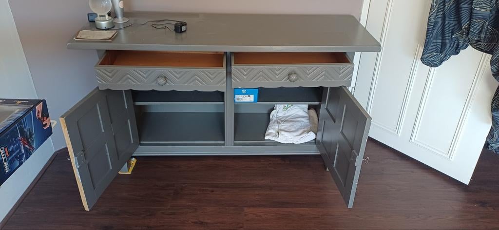 Gratis kast, Gebruikt, 100 tot 150 cm, Ophalen of Verzenden, Minder dan 100 cm