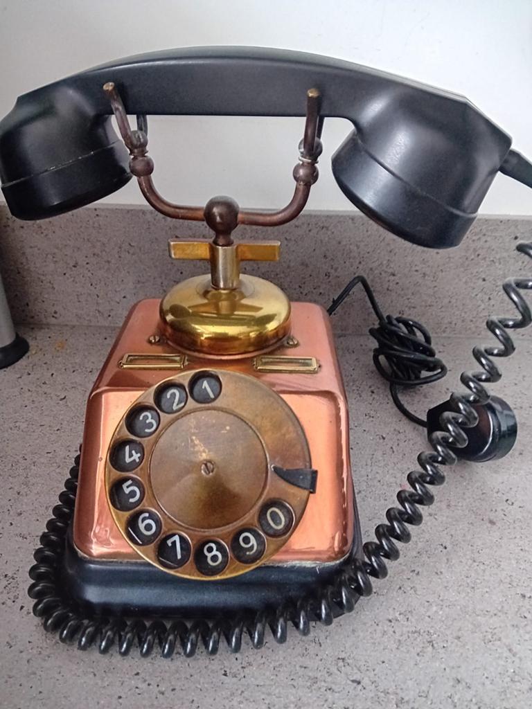Vintage Koperen Telefoon met Draaischijf, Antiek en Kunst, Ophalen of Verzenden