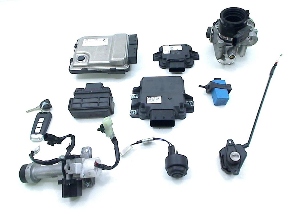 Slotenset Piaggio MP3 530 2022- (2022-01/..), Piaggio & C. SpA, Gebruikt, Customer_service@piaggio.com, Viale Rinaldo Piaggio, 25, Pontedera, PI 56025, , Italië