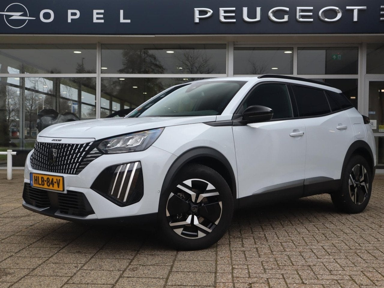 Peugeot 2008 SUV Allure Mild Hybride 145PK e-DCS6 Automaat,, Auto's, Peugeot, Automaat, Gebruikt, 1199 cc, Bedrijf