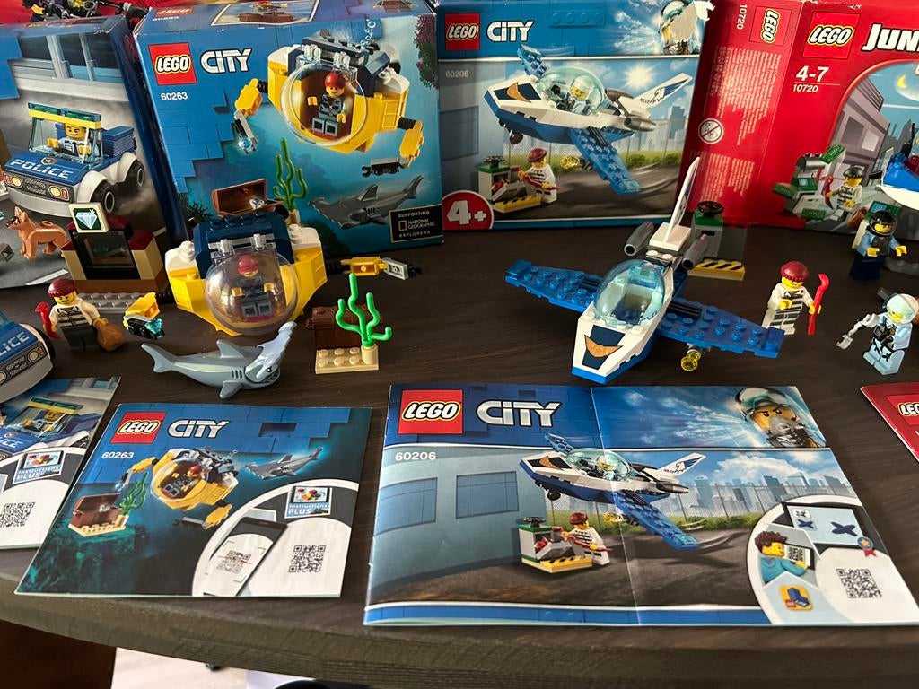 Pakket lego city 3x en lego junior 1x, Ophalen of Verzenden, Zo goed als nieuw