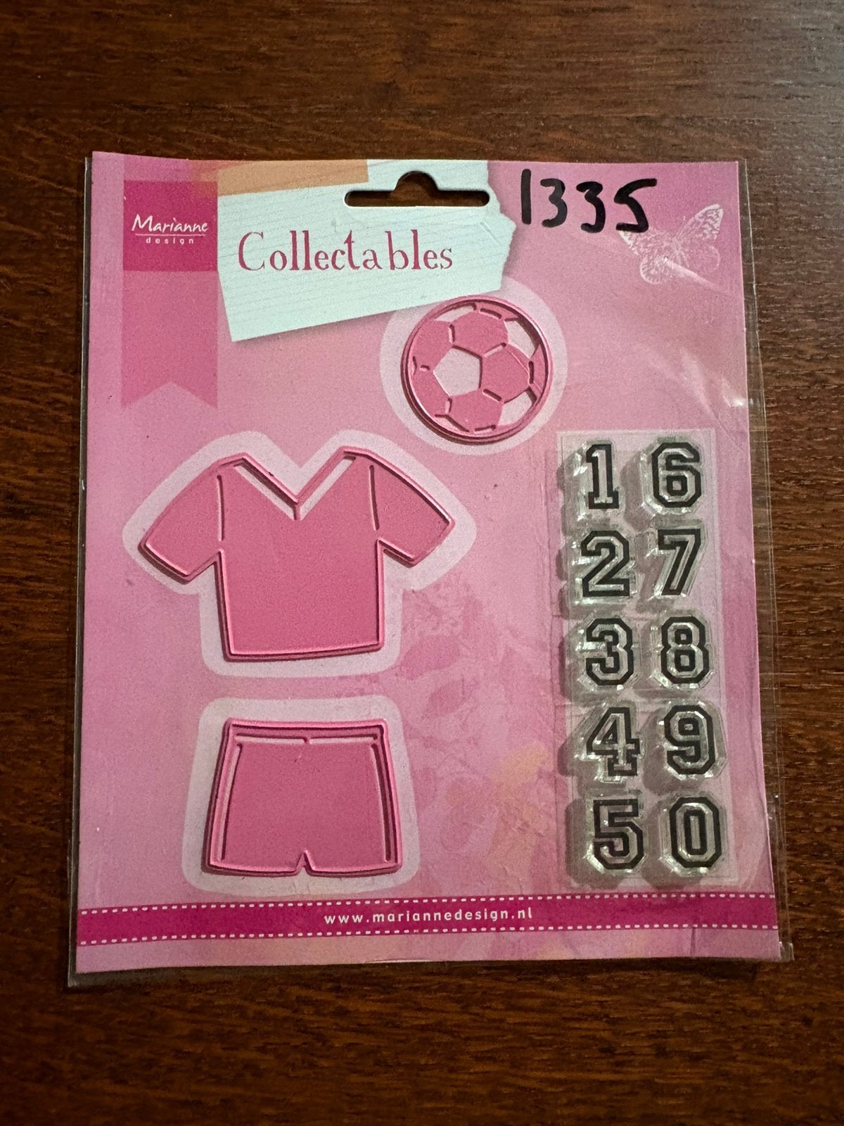 Marianne design snijmal col1335 voetbal, Hobby en Vrije tijd, Ophalen of Verzenden, Zo goed als nieuw, Overige thema's, Pons of Mal