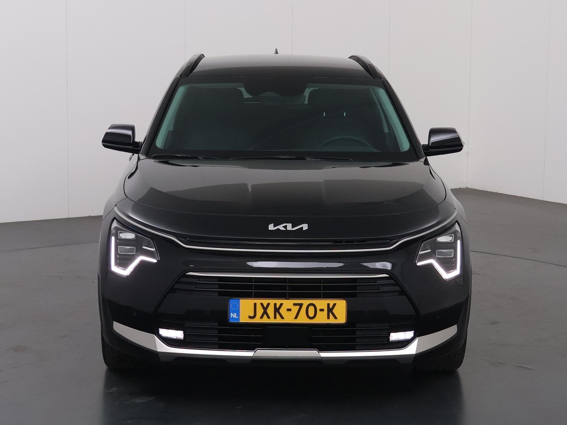 Foto 3 van Kia Niro 1.6 GDi PHEV DynamicPlusLine Edition | 18” lichtm