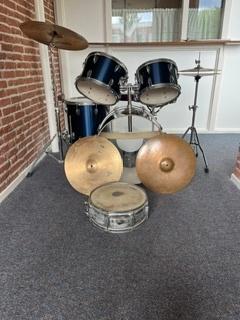 Drumstel, Ultieme Beginset! Gave Bekkens!, Muziek en Instrumenten, Drumstellen en Slagwerk, Gebruikt, Tama, Ophalen