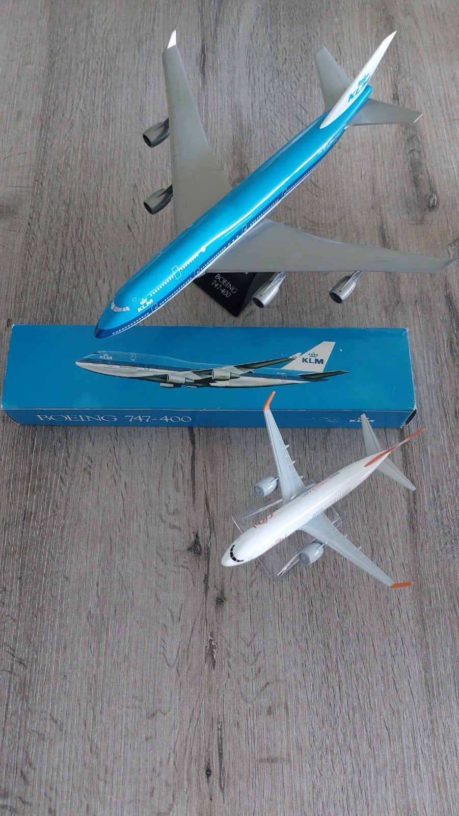 KLM Boeing 747-400, Ophalen