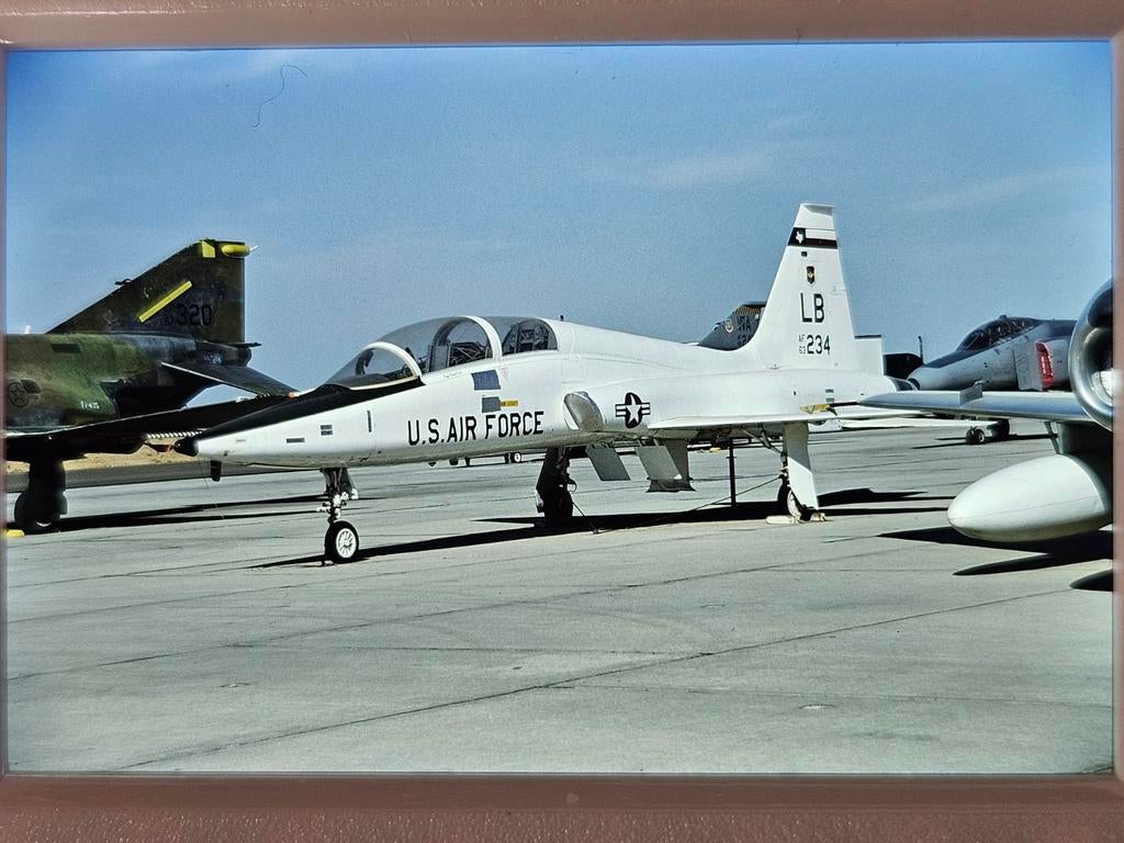 Northrop F-5E Tiger II en T-38 Talon dias  USAF, Ophalen of Verzenden, Boek of Tijdschrift