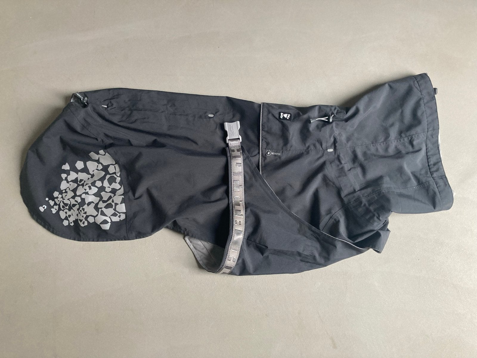 Hondenregenjas Hurtta Houndtex z.g.a.n., Overige maten, Hurtta, Ophalen of Verzenden, Zo goed als nieuw
