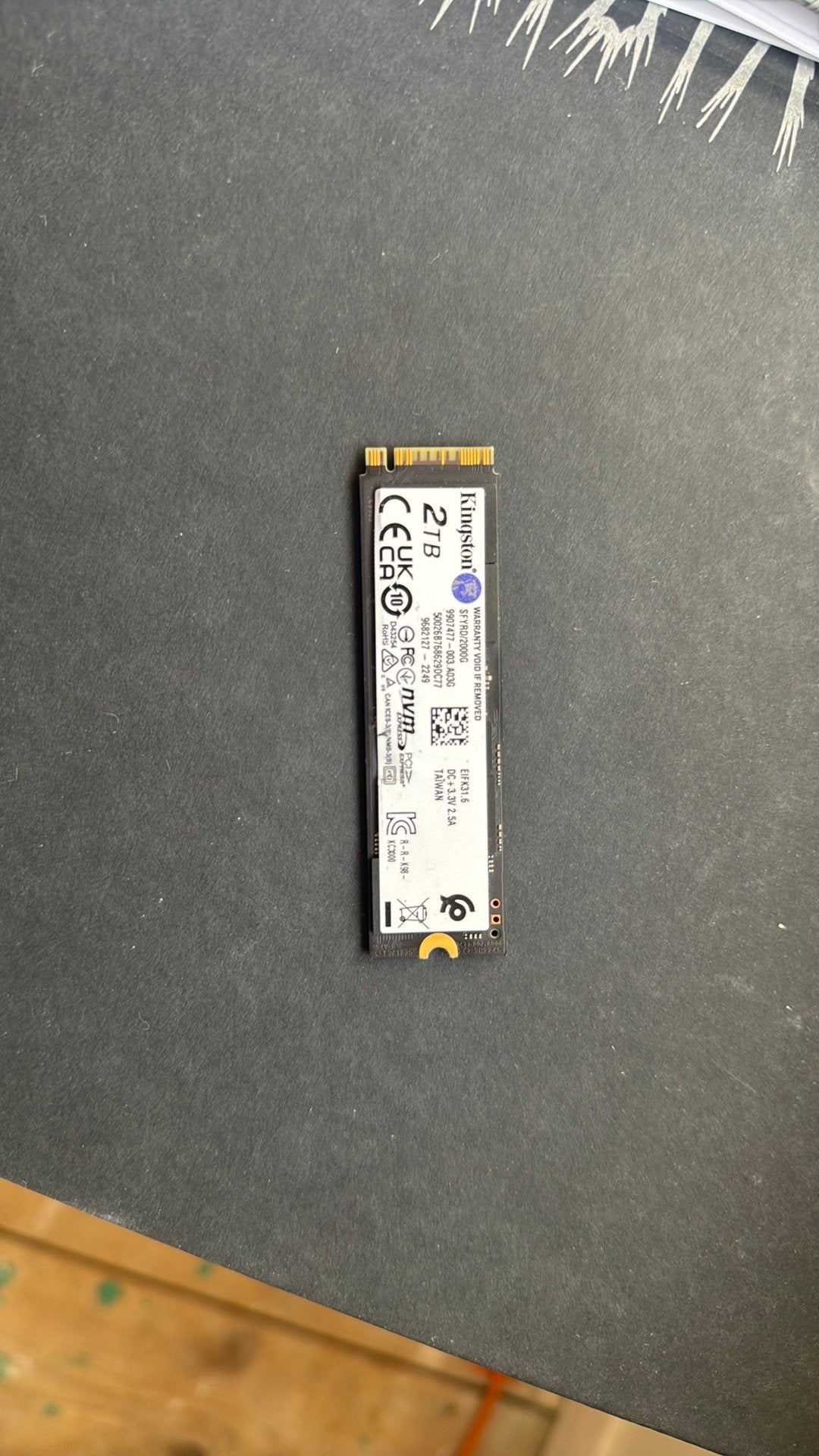 Kingston 2TB M.2 NVMe SSD 2280 – 2000GB, Ophalen of Verzenden, Zo goed als nieuw, Desktop
