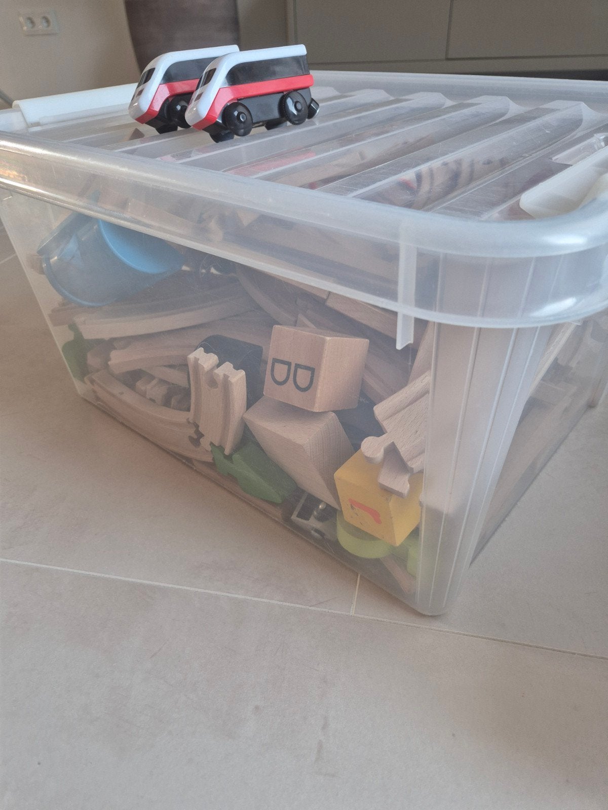 nieuwstaat Lillabo IKEA Elektrische houten trein, Kinderen en Baby's, Speelgoed | Houten speelgoed, Ophalen of Verzenden, Zo goed als nieuw