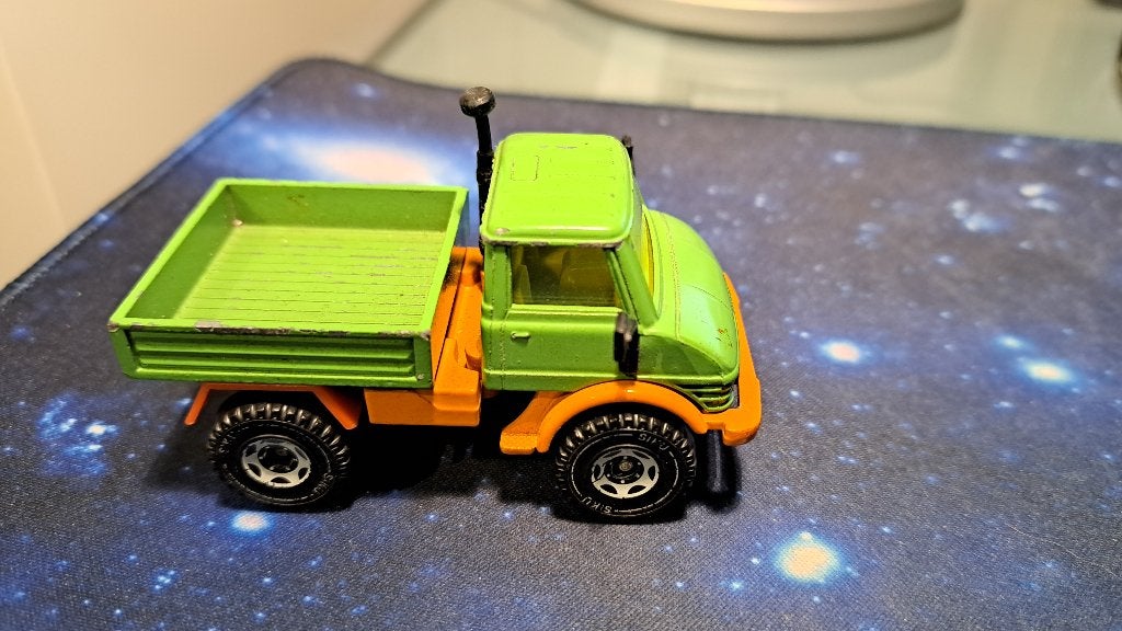 Mercedes Unimog Siku, Hobby en Vrije tijd, Modelauto's | 1:50, Ophalen of Verzenden, Gebruikt, Bus of Vrachtwagen, SIKU