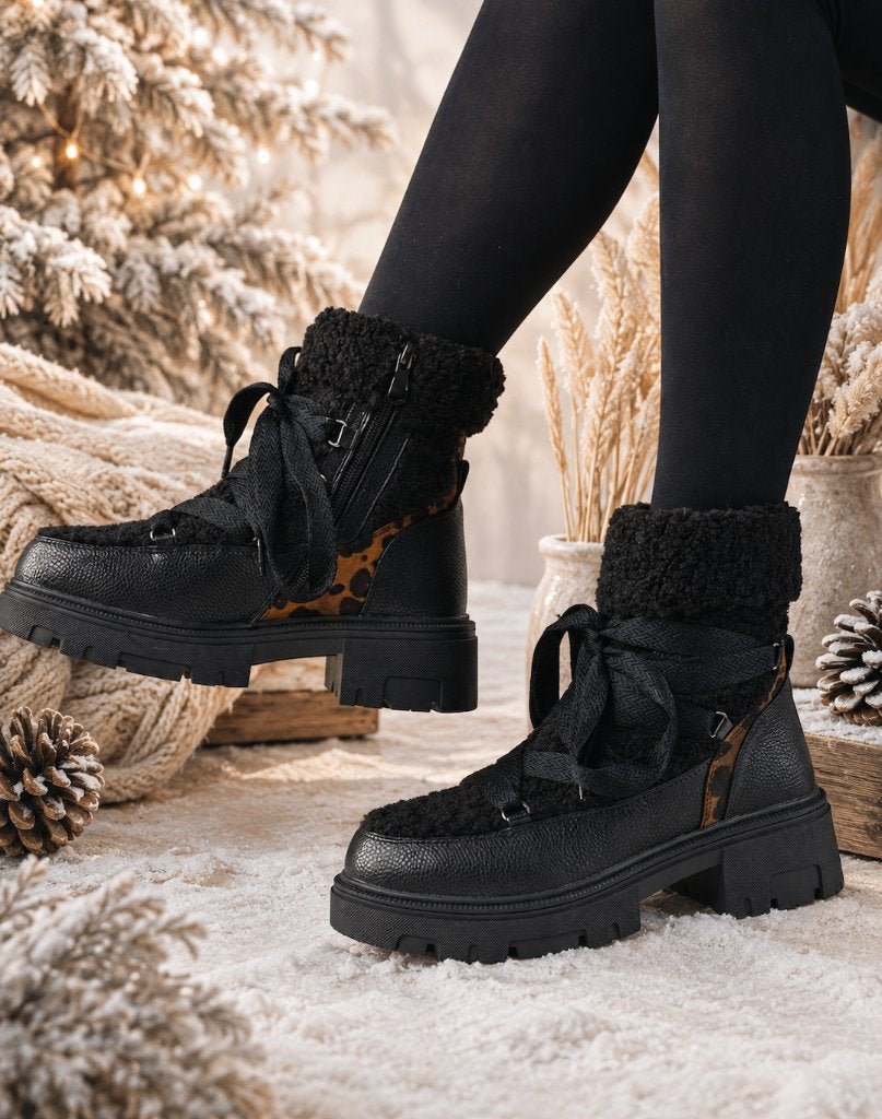 Zwarte Teddy Snowboots met Panterdetail (Moonboots)Maat 37, Zwart, Lage of Enkellaarzen, Nieuw, Ophalen of Verzenden