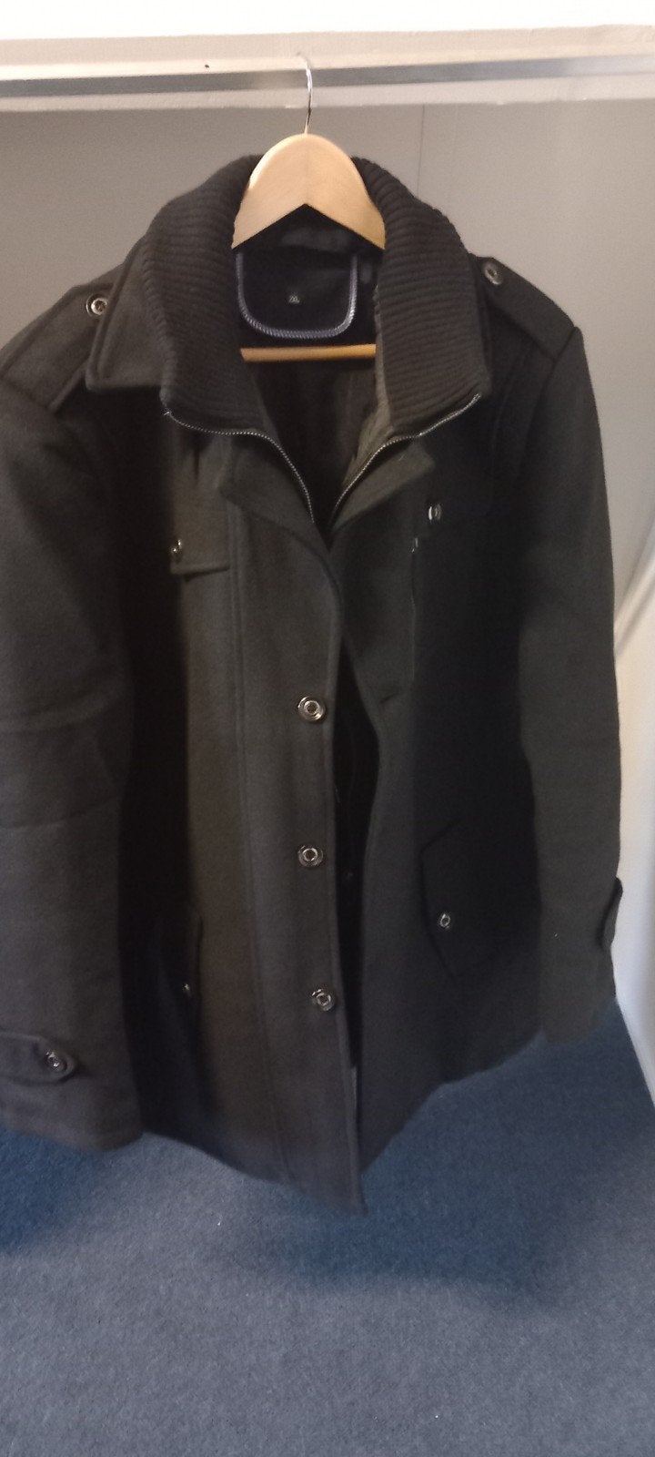 Stijlvolle zwarte herenjas - Maat m, Kleding | Heren, Onbekend, Maat 48/50 (M), Zwart, Ophalen of Verzenden