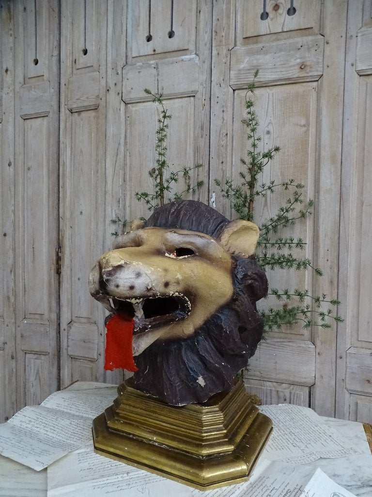 Leeuwenkop in papiermarché, Ophalen of Verzenden