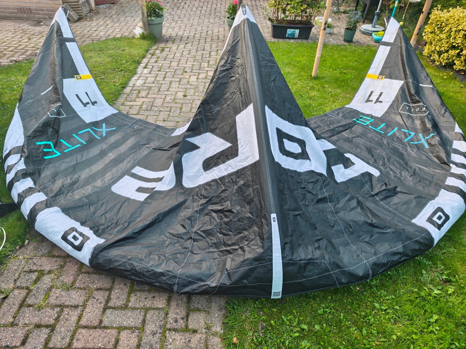 Core xlite 2 11 meter, Watersport en Boten, Geen board, Zo goed als nieuw, Kite, 11 m²