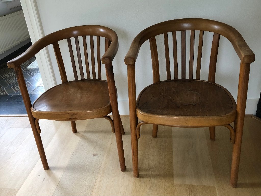 2 Vintage Thonet eetkamerstoelen met armleuning, Antiek en Kunst, Antiek | Meubels | Stoelen en Banken, Ophalen