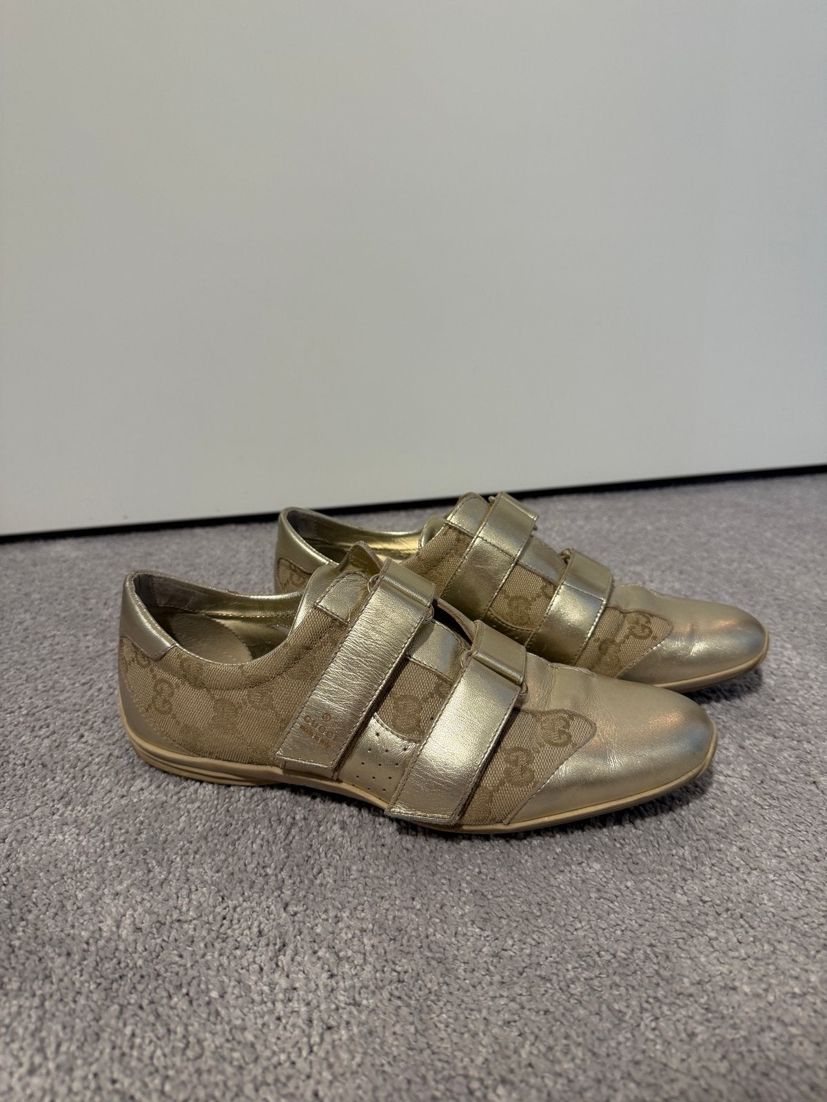 Gucci dames schoenen - maat 38,5, Ophalen of Verzenden, Gedragen, Geel, Schoenen met lage hakken