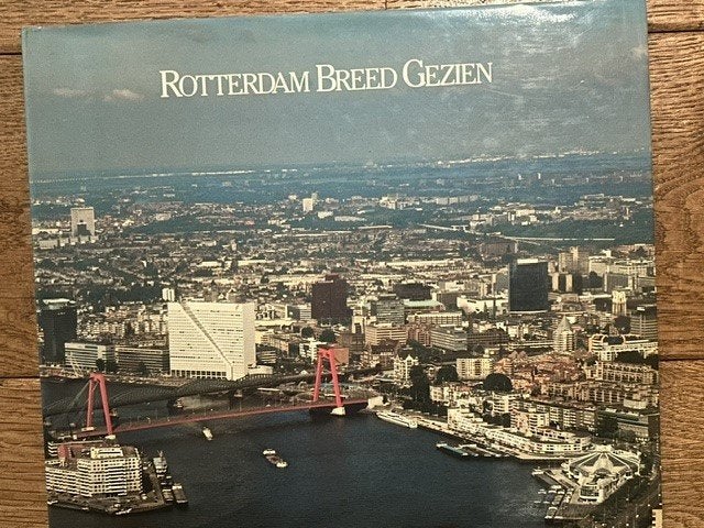 Rotterdam Breed Gezien, Ivo Blom, Ophalen of Verzenden, 20e eeuw of later, Gelezen