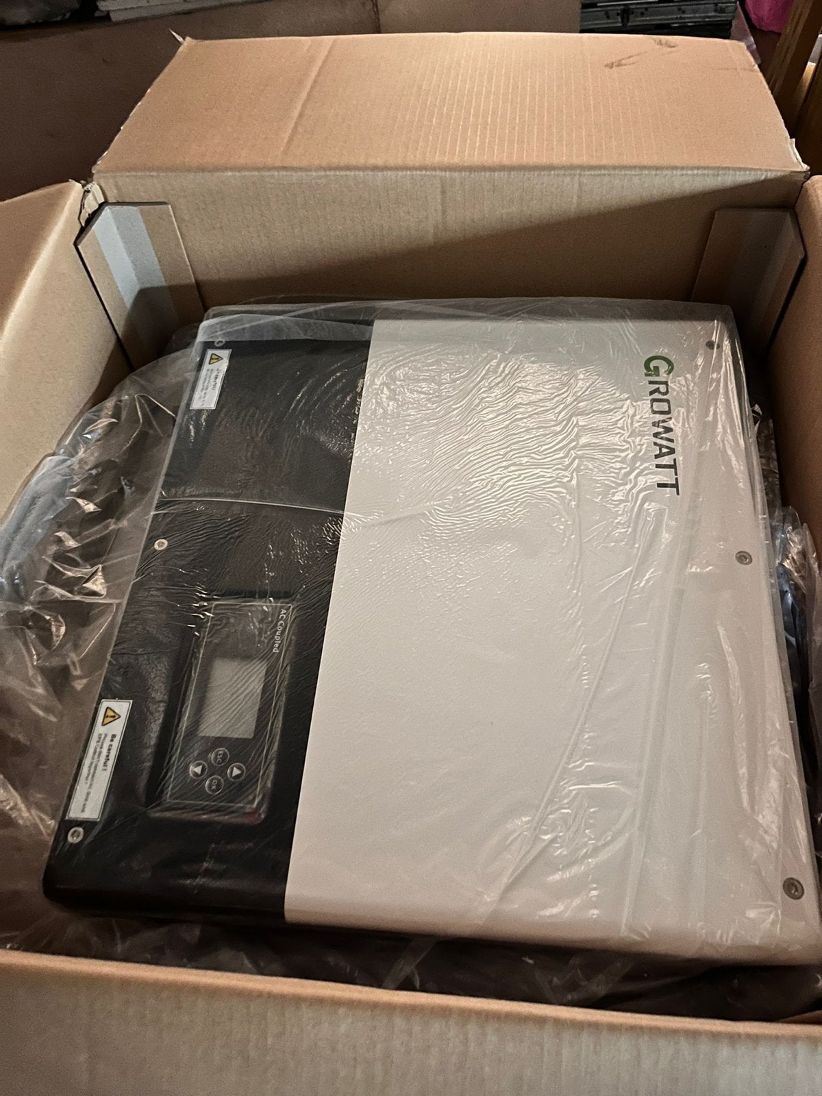 Growatt SPA 10000TL3 BH Gekoppelde Omvormer (3 te koop), Doe-het-zelf en Verbouw, Ophalen of Verzenden, Zo goed als nieuw, Overige typen