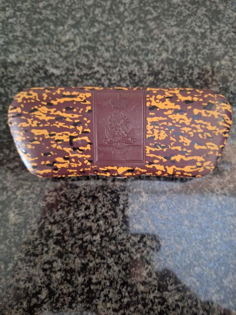 Vintage brillenkoker met koninklijk wapen, Ophalen of Verzenden