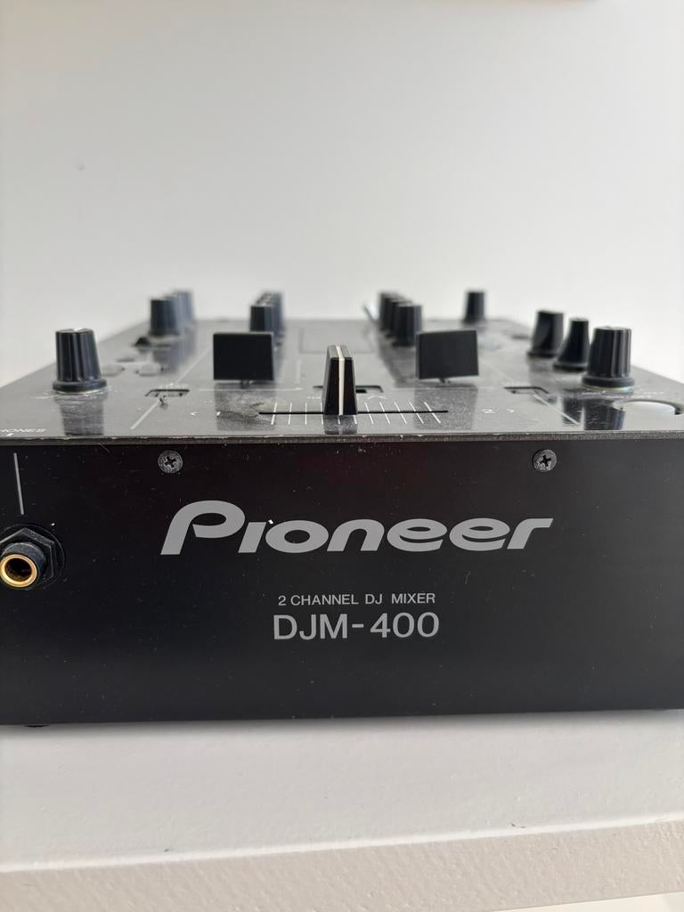 Pioneer CDJ-1000MK2 draaitafel en mengpaneel Pioneer DJM-400, Ophalen of Verzenden, Zo goed als nieuw, Minder dan 5 kanalen
