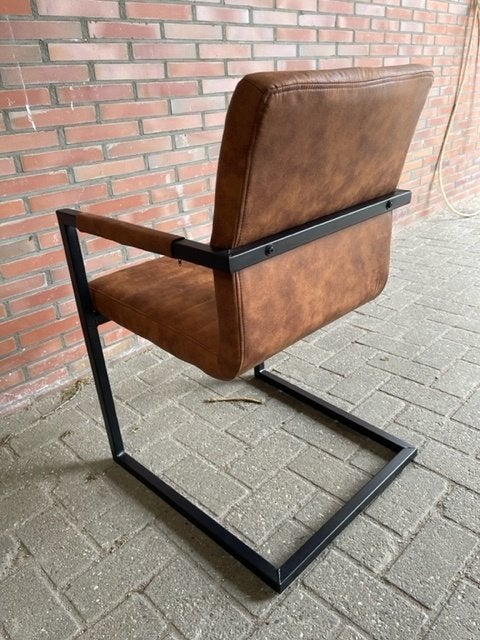 EETKAMERSTOEL ARM INDUSTRIËLE COGNAC ACTIE €79,=, Huis en Inrichting, Overige kleuren, Nieuw, Ophalen of Verzenden, Stof