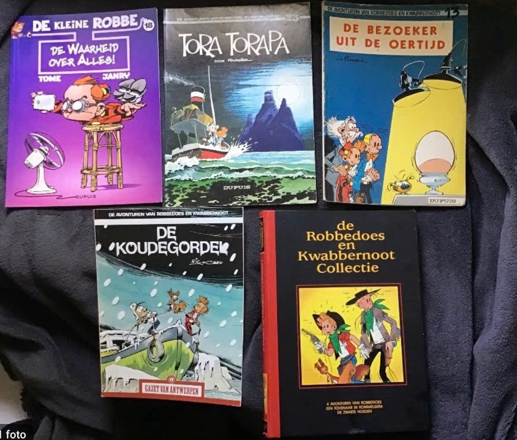 4 uitgaves Robbedoes en Kwabbernoot + extraatje, Boeken, Stripboeken, Meerdere stripboeken, Ophalen of Verzenden, Gelezen
