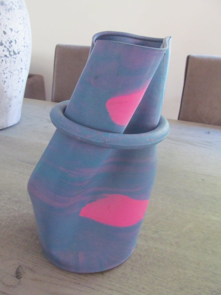 Janke Yff Vaas Gemarmerd Iconische zacht Rubber, 28 cm, Meerkleurig, Vaas, Gemerkt