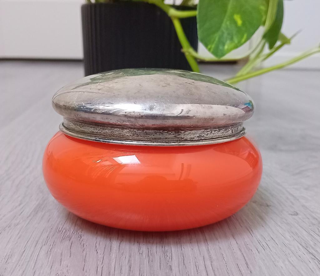 vintage oranje glazen doosje met metalen rand, Antiek en Kunst, Curiosa en Brocante, Ophalen of Verzenden