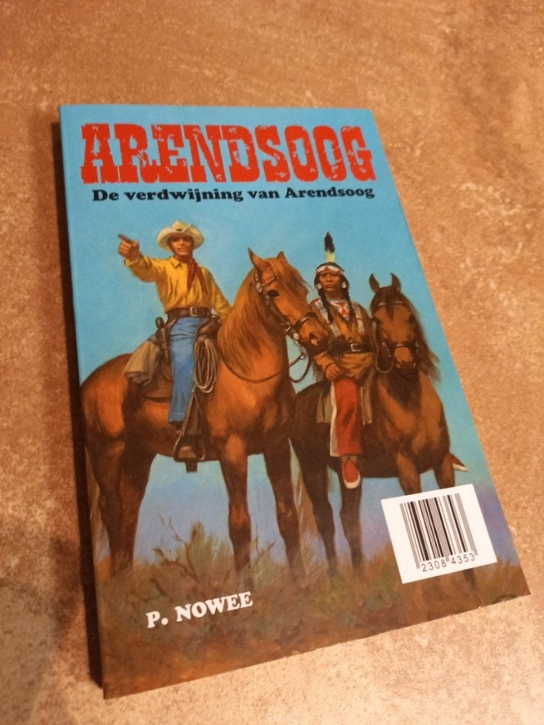 boek: De verdwijning van Arendsoog - zgan, Boeken, Avontuur en Actie, Ophalen of Verzenden, Zo goed als nieuw, P. Nowee