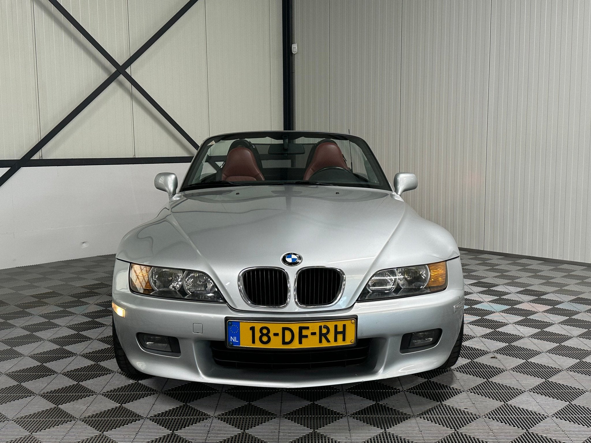 BMW Z3 2.0 S | Leer | M sport | 19 inch | 6 cilinder, foto 9